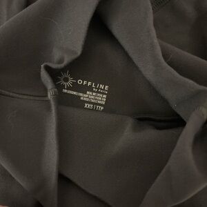 Offline by Aerie Black 7/8 Leggings - XXS